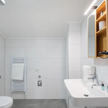 Apartment Easy