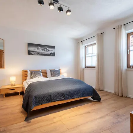 Apartment Easy